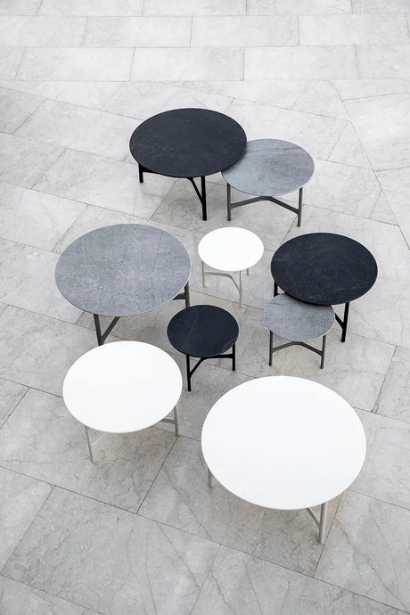 Twist Sofabord, lille fra Cane-line - Lava grey / Black (keramik) - Jacobsen Plus