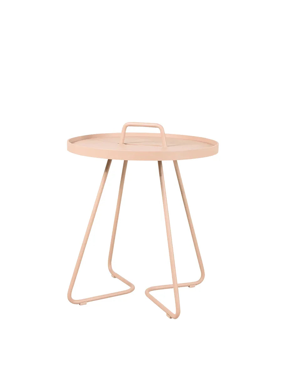 On The Move Sidebord fra Cane-line