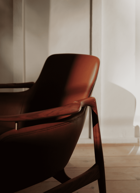 53 Lænestol, valnød af Finn Juhl - 1 - Jacobsen Plus