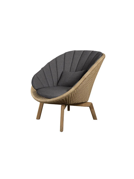 Peacock Loungestol, Flat Weave m/ben i teak fra Cane-line - Inkl. hynde i dark grey - Jacobsen Plus