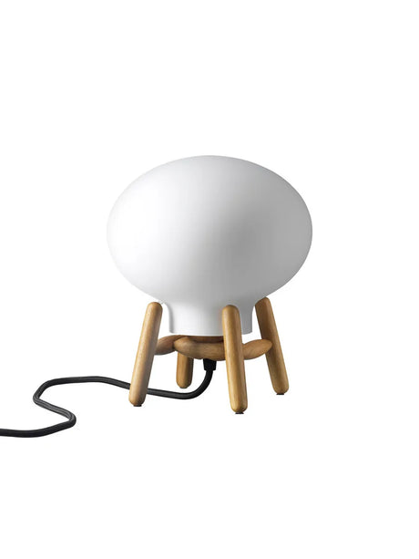 U6 Mini Hiti Bordlampe, opalt glas/eg fra FDB Møbler - 1 - Jacobsen Plus