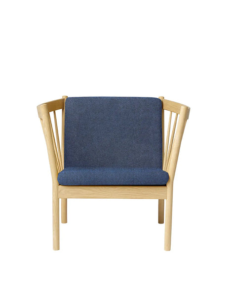 J146 Lounge Chair fra FDB Møbler - Dark Blue MLF36 - Jacobsen Plus