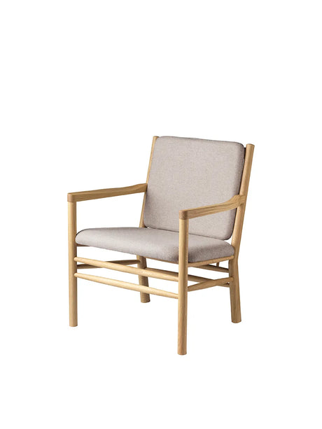 J147 Lounge Chair fra FDB Møbler - Light Grey MLF02 - Jacobsen Plus
