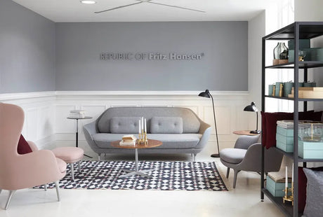 Piet Hein A222 Sofabord, Ø75 cm fra Fritz Hansen - Hvid laminat m. alukant - Jacobsen Plus