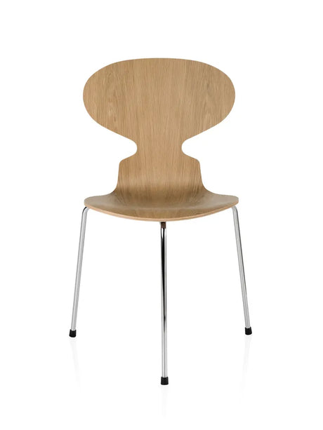 3100 Myren med 3 ben af Arne Jacobsen - Ingen farve / Eg - Jacobsen Plus