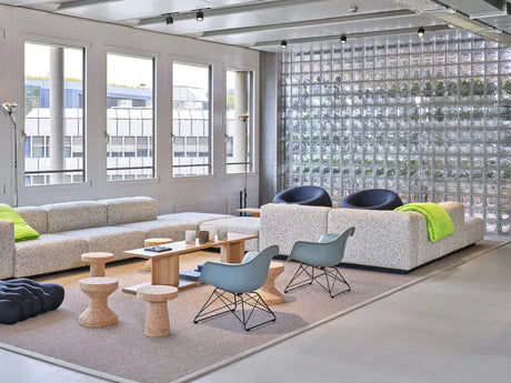 Eames Plastic Armchair LAR, hvidlakeret fra Vitra - 2 - Jacobsen Plus