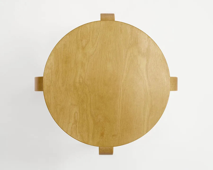 Stool E60, honey stained birk fra Artek