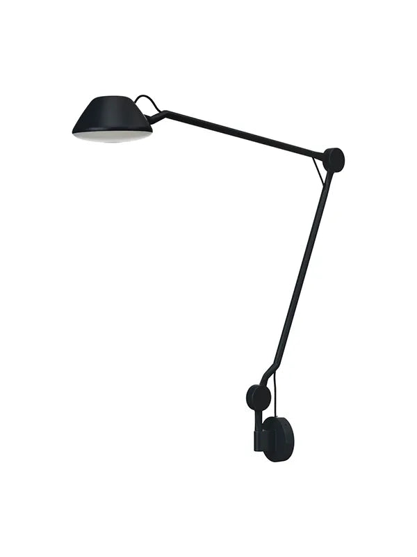 AQ01 væglampe fra Fritz Hansen - Sort - Jacobsen Plus