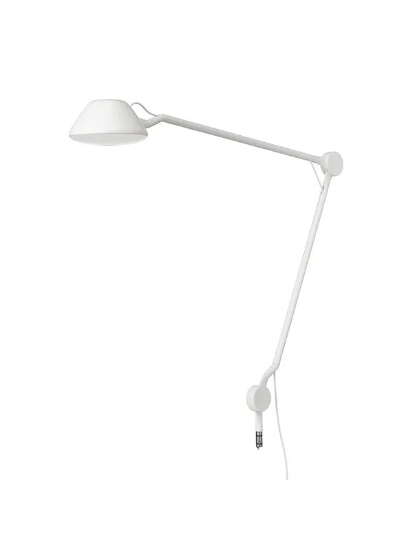 AQ01 bordlampe fra Fritz Hansen - Hvid / Plug-in - Jacobsen Plus
