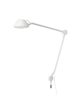 AQ01 bordlampe fra Fritz Hansen - Hvid / Plug-in - Jacobsen Plus