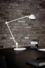 AQ01 bordlampe fra Fritz Hansen - 3 - Jacobsen Plus
