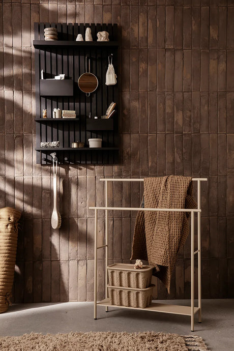 Wooden multi shelf fra Ferm Living - 2 - Jacobsen Plus