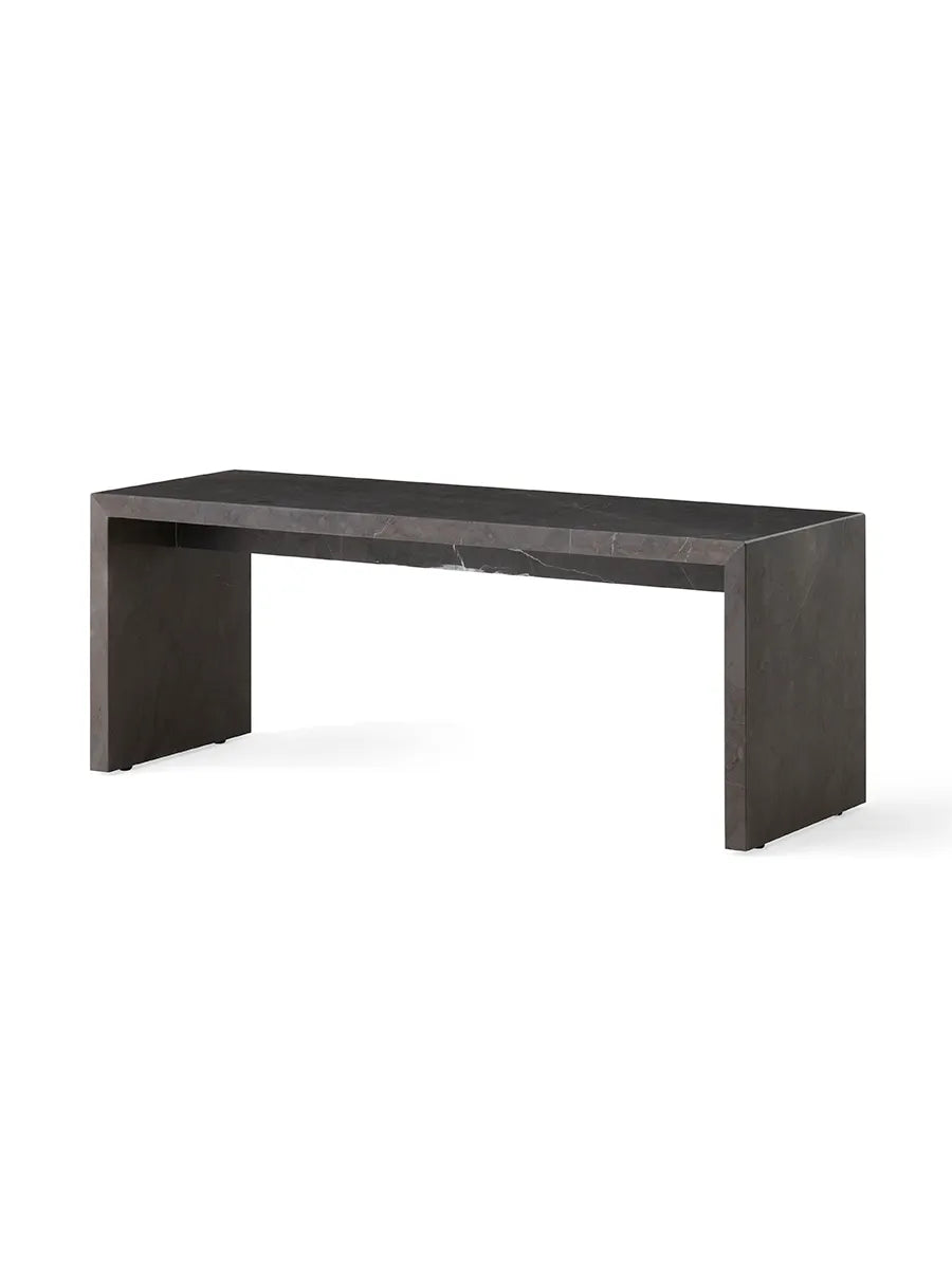 Plinth Bridge, Grey Kendzo marble fra Audo Copenhagen