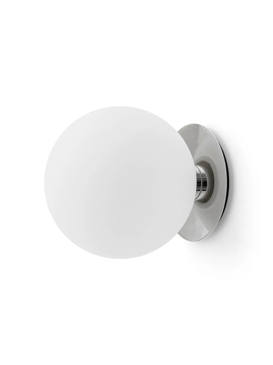 TR Bulb Ceiling/Wall, polished steel fra Audo Copenhagen - 1 - Jacobsen Plus
