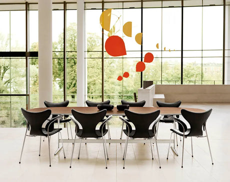 3208 Liljen med armlæn af Arne Jacobsen - 2 - Jacobsen Plus
