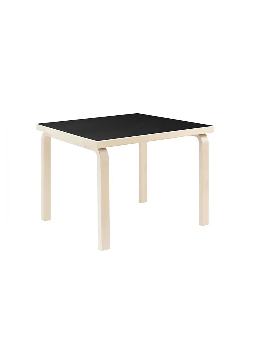 Aalto Children's Table Square fra Artek - Sort Linoleum - Jacobsen Plus
