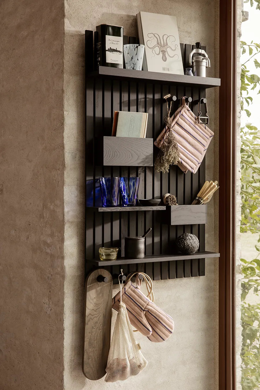 Wooden multi shelf fra Ferm Living - 3 - Jacobsen Plus