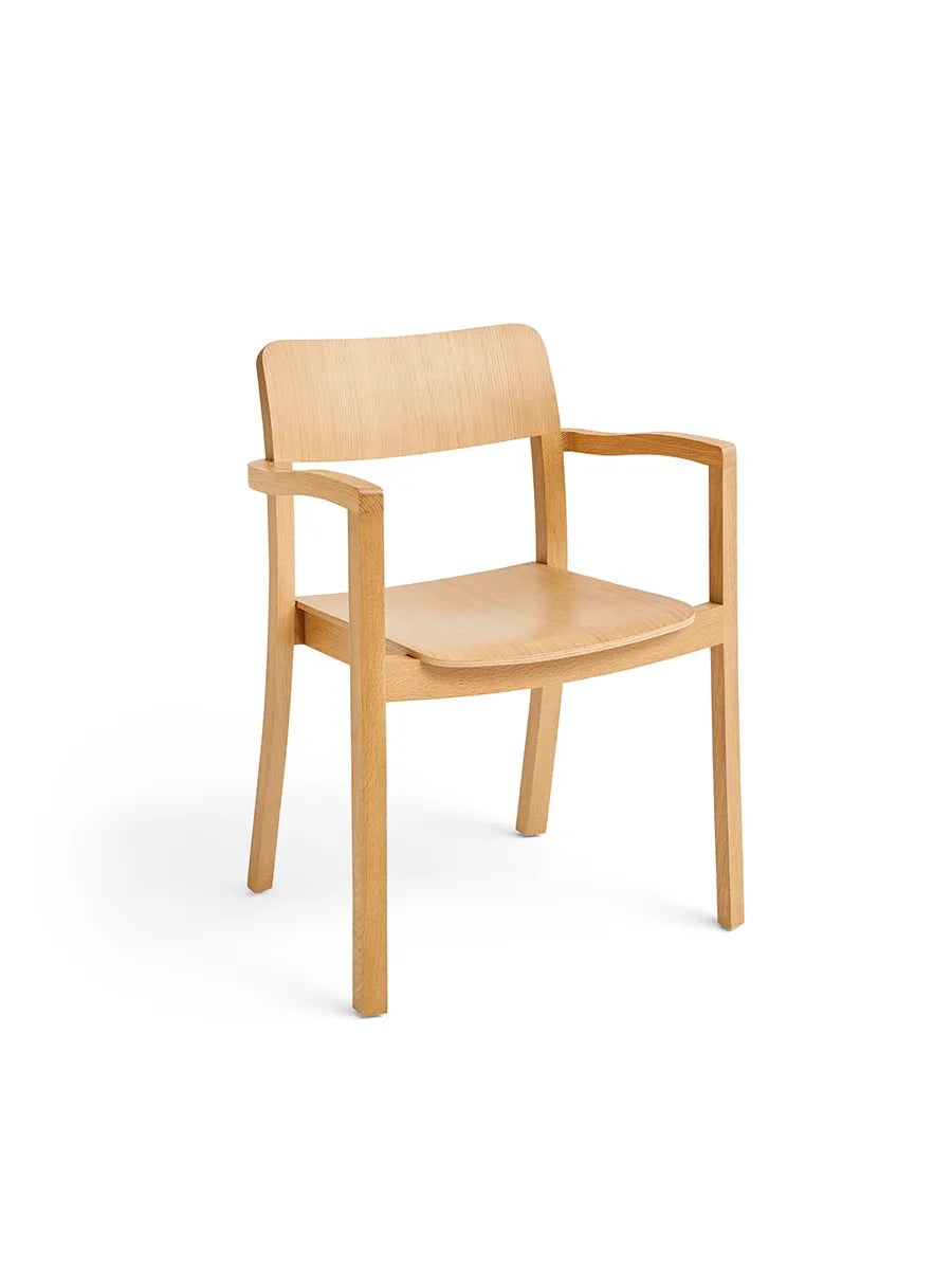 Pastis Armchair fra Hay - Vandbaseret lakeret eg - Jacobsen Plus