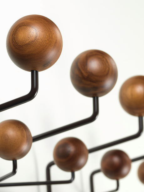 Hang It All, Black Edition, Valnød fra Vitra - 2 - Jacobsen Plus