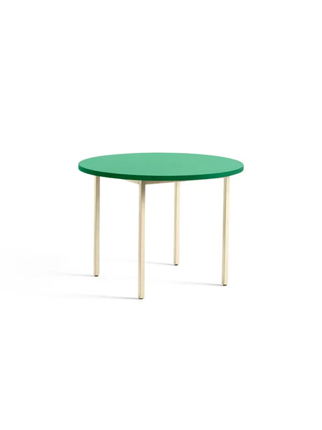 Two-Colour Spisebord Ø105 fra Hay - Green mint / Ivory - Jacobsen Plus