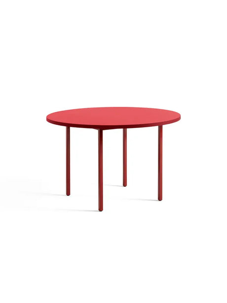 Two-Colour Spisebord Ø120 fra Hay - Red / Maroon red - Jacobsen Plus