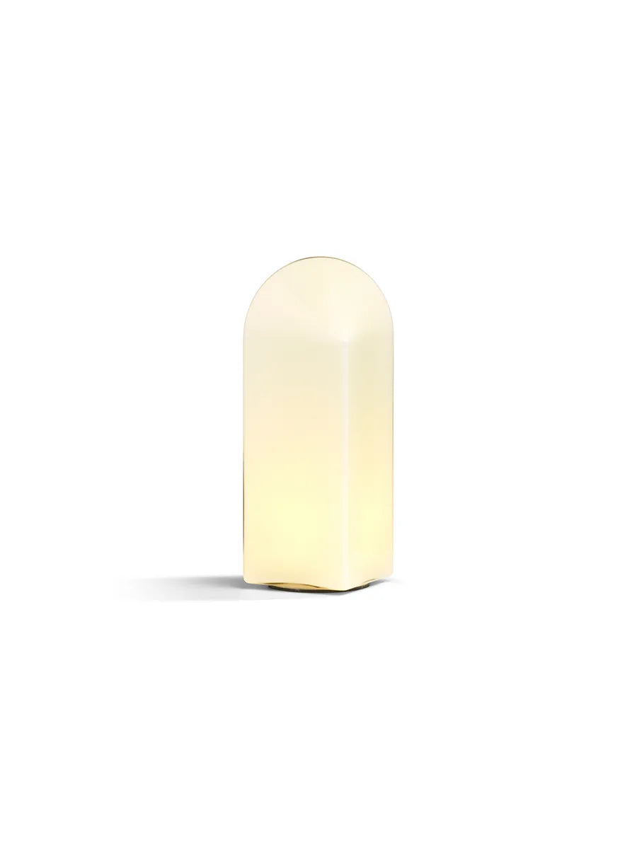 Parade table lamp 320 fra Hay