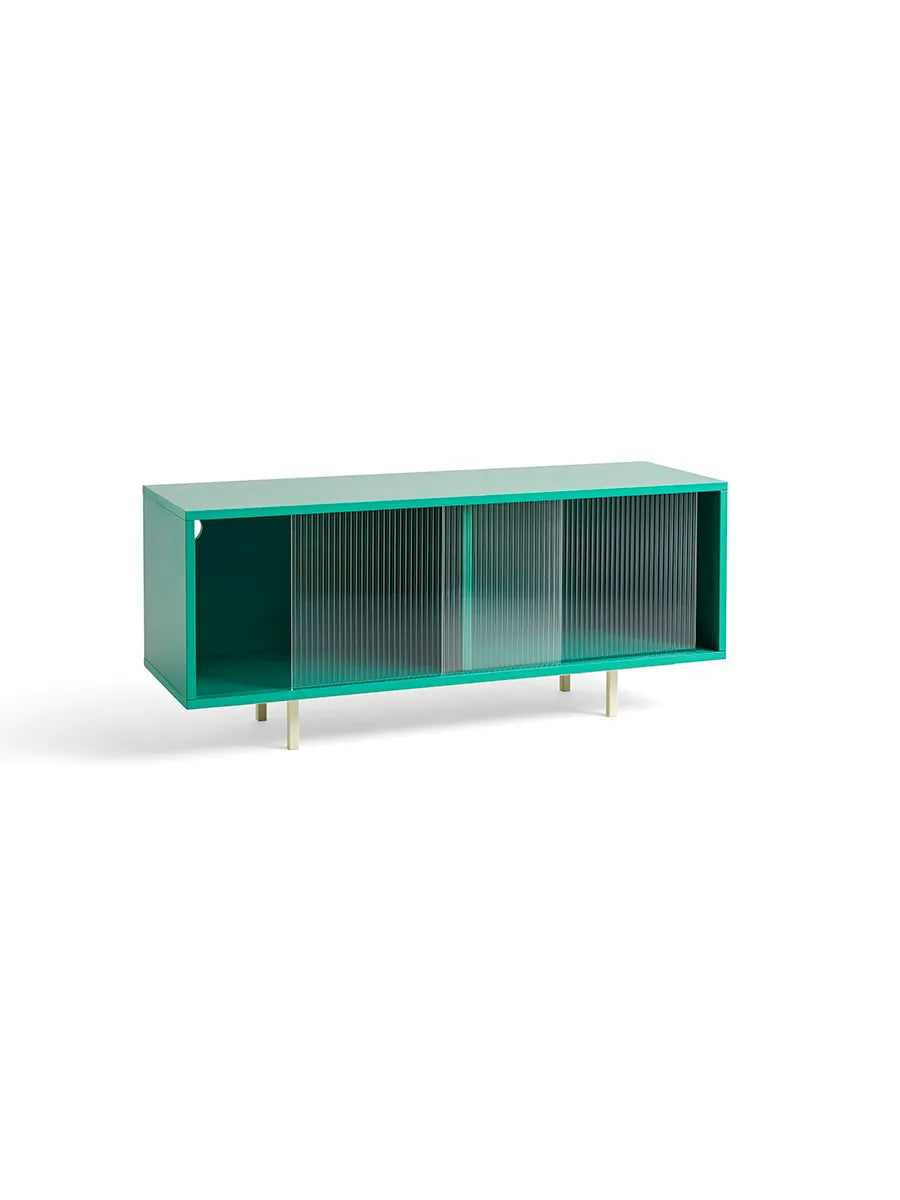 Colour Cabinet, medium med glasdøre fra Hay