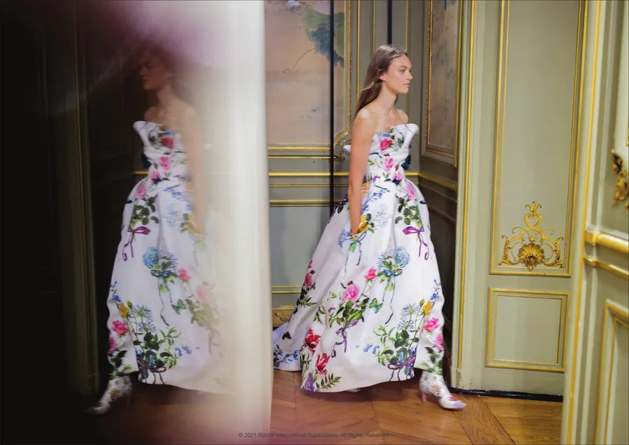 Monique Lhuillier: Dreaming of Fashion and Glamour fra New Mags - 7 - Jacobsen Plus