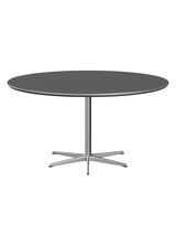 Piet Hein A826 Spisebord, Ø145 cm fra Fritz Hansen - Grey Bromo m. alukant (specialfarve) - Jacobsen Plus