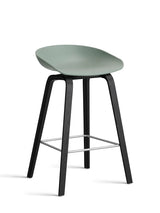 About a Stool AAS32 fra Hay - Lav - B 50 x D 43 x H 64-75 cm / Fall Green / Sortbejdset eg - Jacobsen Plus