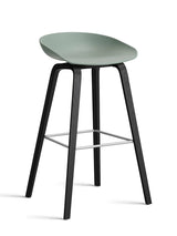 About a Stool AAS32 fra Hay - Høj - B 50 x D 46 x H 74-85 cm / Fall Green / Sortbejdset eg - Jacobsen Plus