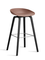About a Stool AAS32 fra Hay - Høj - B 50 x D 46 x H 74-85 cm / Soft Brick / Sortbejdset eg - Jacobsen Plus