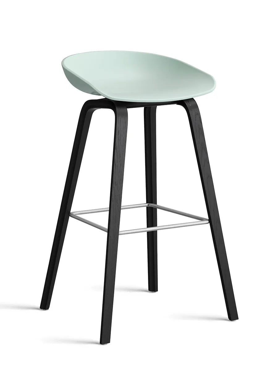 About a Stool AAS32 fra Hay - Høj - B 50 x D 46 x H 74-85 cm / Dusty Mint / Sortbejdset eg - Jacobsen Plus