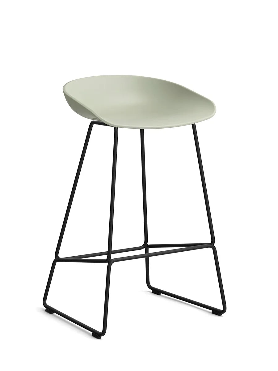  - Lav - B 47 x D 45 x H 65-76 cm / Pastel green / Sort pulverlakeret stål - Jacobsen Plus