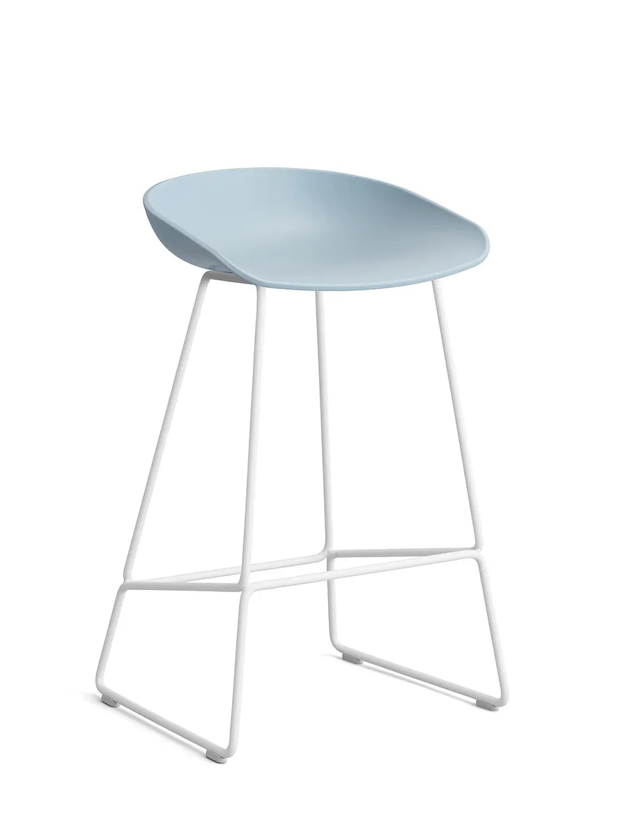 About a Stool AAS38 fra Hay