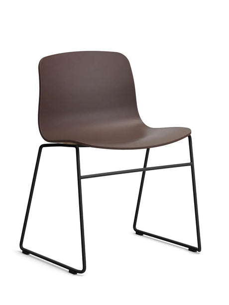 About a Chair AAC08 fra Hay - White / Sort pulverlakeret stål - Jacobsen Plus