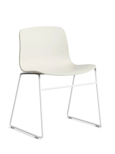About a Chair AAC08 fra Hay - Melange Cream / Hvid pulverlakeret stål - Jacobsen Plus