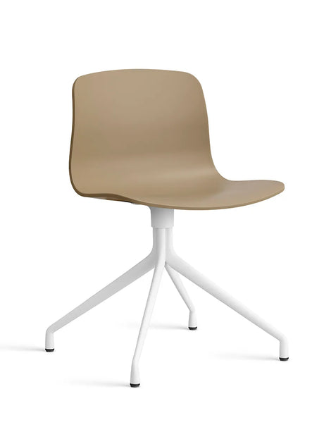 About a Chair AAC10 fra Hay - Clay / Hvid pulverlakeret aluminium - Jacobsen Plus