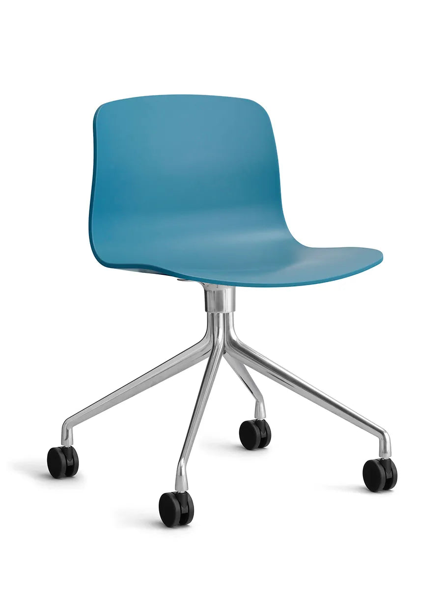 About a Chair AAC14 fra Hay