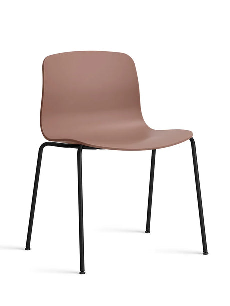 About a Chair AAC16 fra Hay - Soft Brick / Sort pulverlakeret stål - Jacobsen Plus