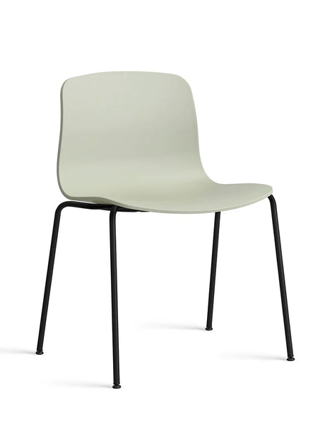 About a Chair AAC16 fra Hay - Pastel green / Sort pulverlakeret stål - Jacobsen Plus