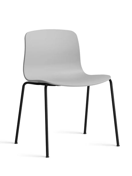 About a Chair AAC16 fra Hay - Concrete grey / Sort pulverlakeret stål - Jacobsen Plus
