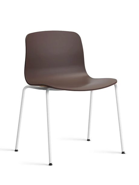 About a Chair AAC16 fra Hay - Raisin / Hvid pulverlakeret stål - Jacobsen Plus