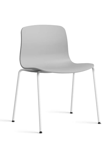 About a Chair AAC16 fra Hay - Concrete grey / Hvid pulverlakeret stål - Jacobsen Plus