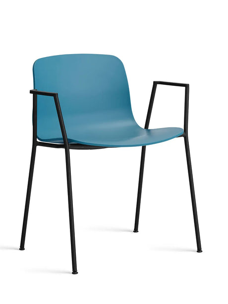 About a Chair AAC18 fra Hay - Azure Blue / Sort pulverlakeret stål - Jacobsen Plus