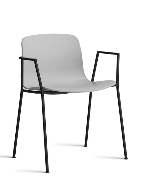 About a Chair AAC18 fra Hay - Concrete grey / Sort pulverlakeret stål - Jacobsen Plus