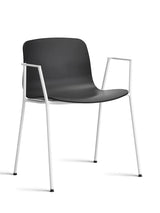 About a Chair AAC18 fra Hay - Black / Hvid pulverlakeret stål - Jacobsen Plus