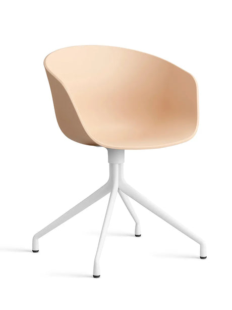 About a Chair AAC20 fra Hay - Pale Peach / Hvid pulverlakeret aluminium - Jacobsen Plus