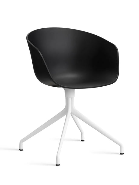 About a Chair AAC20 fra Hay - Black / Hvid pulverlakeret aluminium - Jacobsen Plus