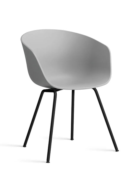 About a Chair AAC26 fra Hay - Concrete grey / Sort pulverlakeret stål - Jacobsen Plus